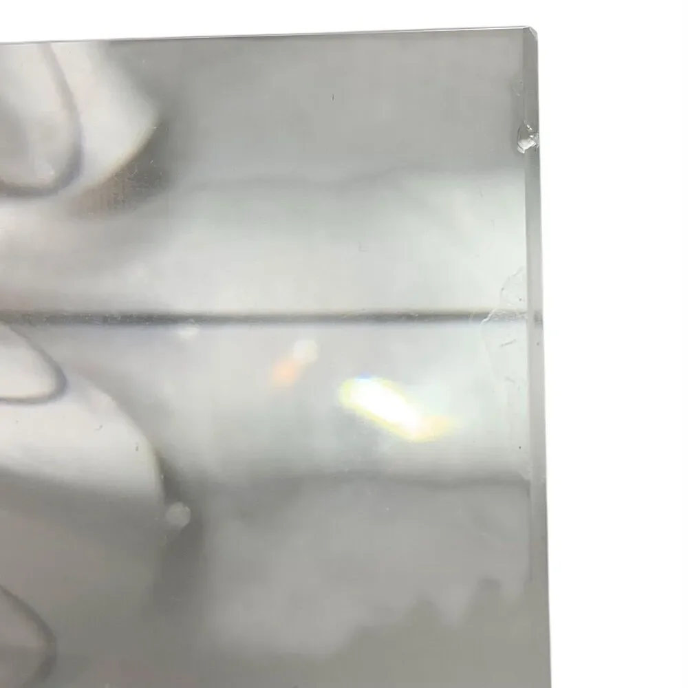 Unbranded modern glass